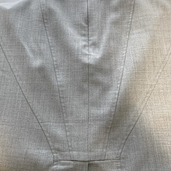 Le Chateau Short Skirt - Picture 7 of 10